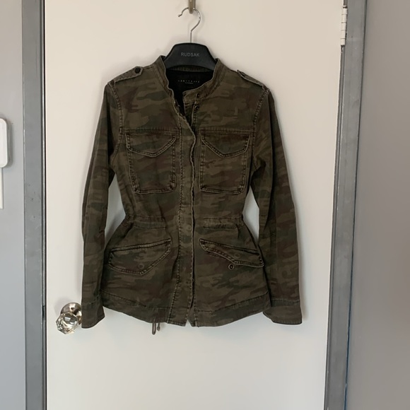 Sanctuary Jacket - Picture 5 of 13